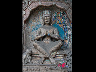 The Yungang Grottoes, with a history of more than 1,500 years, is one of the largest cave clusters in China. Located in the north cliff of Wuzhou Mountain, Datong, the grottoes, composed of 53 caves and over 51,000 stone statues, represent the Chinese Buddhist cave art from the period of 460-525 AD. It also encompasses Indian Buddhist art, Greek and Roman architectural characteristics, indicating ancient China's cultural exchange and relationship with diverse world civilizations.[China.org.cn]