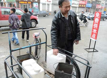 water pollution in china. NE China drinking water