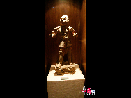 A colored pottery warrior figurine of Tang Dynasty (618-907) in Ningxia Museum. As one of the cradles of Chinese ancient civilization, Ningxia witnessed human activities as far back as some 30,000 years. [Elaine Duan/China.org.cn]