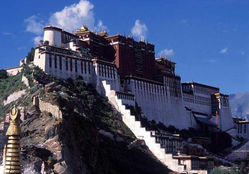 Lhasa, one of the 'Top 8 May destinations in China' by China.org.cn