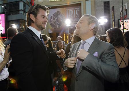 'Thor' thunders into superhero movie summer