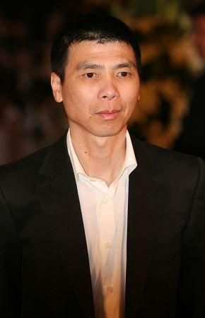 Feng Xiaogang