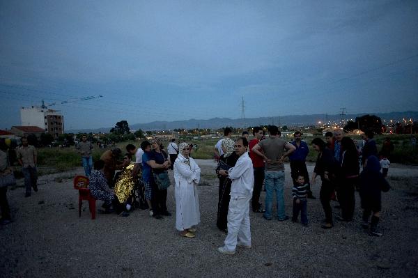 At least ten people were killed on Wednesday when two earthquakes, measuring 5.2 and 4.4 on the Richter scale respectively, rocked the region of Murcia in southeast Spain, AFP said. [Photo/Xinhua/AFP]