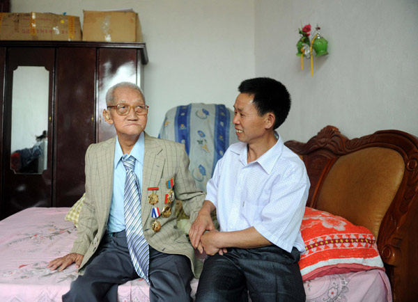 A veteran's family reunion after 72 years