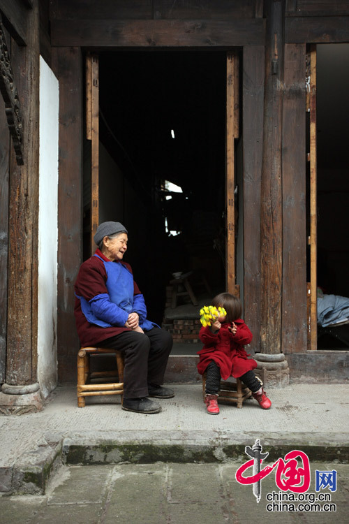 Shuimo Town is sporting a brand new look.[China.org.cn]