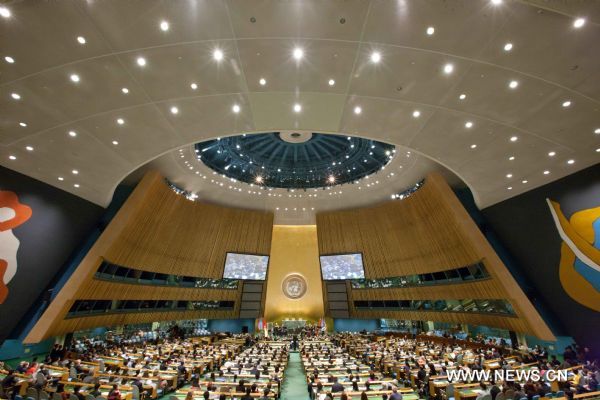 The Military Band of the People's Liberation Army of China and the Untied States Army Band 'Pershing's Own' perform during a joint concert at the United Nations headquarters in New York, the United States, May 20, 2011.