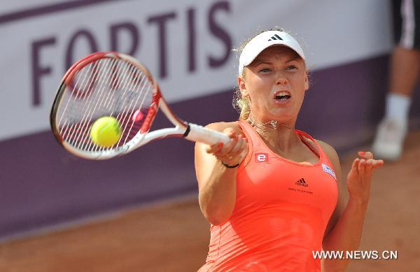 Wozniacki beats Schiavone at WTA Brussels Open tennis tournament