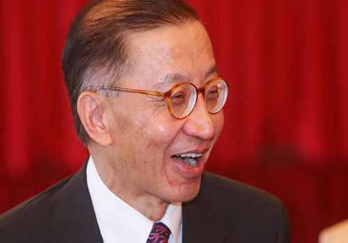 Lo Ka Shui,one of the &apos;Top 40 richest people in Hong Kong of 2011&apos; by China.org.cn