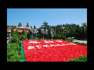 The Xibaipo Memorial is a memorial of Chinese revolutionary sites. Located in Pingshan County of Hebei Province in North China, Xibaipo was the last village headquarters of the Central Committee of Chinese Communist Party (CCP) and the People's Liberation Amy during the latter part of the Liberation War (Chinese Civil War). The memorial was built in 1977 and opened to the public on May 26, 1978.[guangyin/bbs.fengniao.com] 