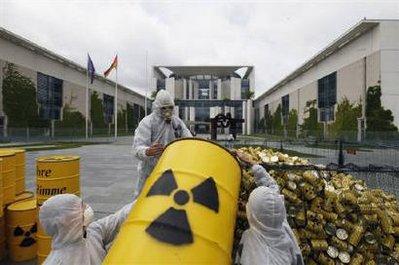 Germany's coalition government has made a reversal of policy by announcing that all the country's nuclear plants will be phased out by 2022. 
