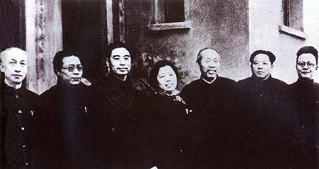 Under both domestic and international pressure, the Kuomintang government was forced to accept the proposals of the Communist delegation. On January 10, 1946, the Kuomintang government finally signed a truce agreement.