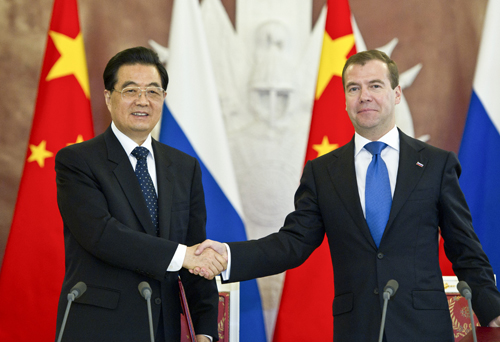 Chinese president Hu Jintao at a joint press briefing with Russian President Dmitry Medvedev