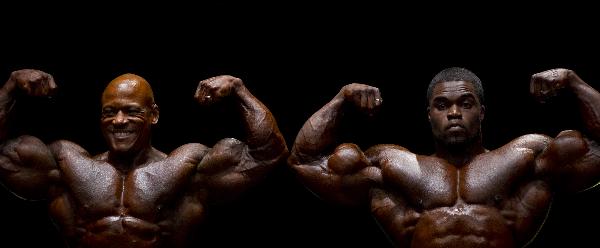 Contestants compete in men's bodybuilding contest during the Toronto Pro Supershow at Toronto Metro Convention Centre in Toronto, Canada, on June 17, 2011. [Zou Zheng/Xinhua]