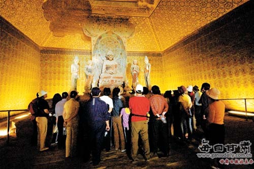 The Mogao Grottoes, a world heritage site in northwest China's Gansu Province, reopened to visitors on June 17 after temporarily closing for two days due to torrential rains, according to local sources.