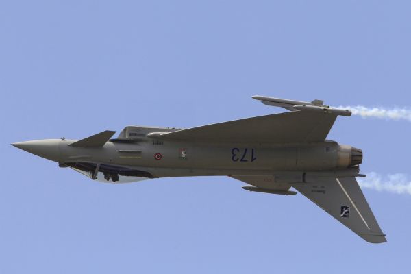 An Eurofighter Typhoon fighter jet takes part in a flying display during the 49th Paris Air Show at the Le Bourget airport An Eurofighter Typhoon fighter jet takes part in a flying display during the 49th Paris Air Show at the Le Bourget airport near Paris June 23, 2011. (Xinhua/Reuters)