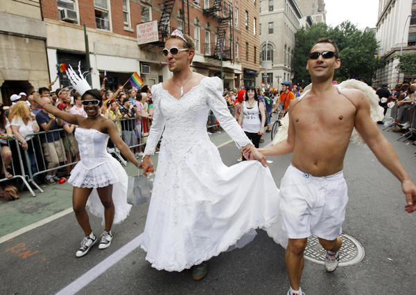 Jubilant NYC parade celebrates gay marriage