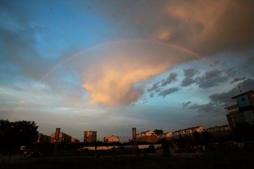 Yinchuan saw rainbow in sunset glow