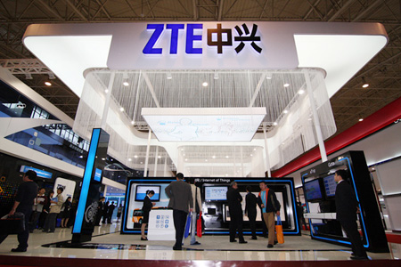 ZTE shifts focus to smartphones