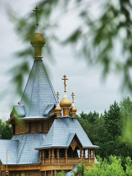 St. Nikolay Cathedral in Volga Manor. [Photo:CRIENGLISH.com] 