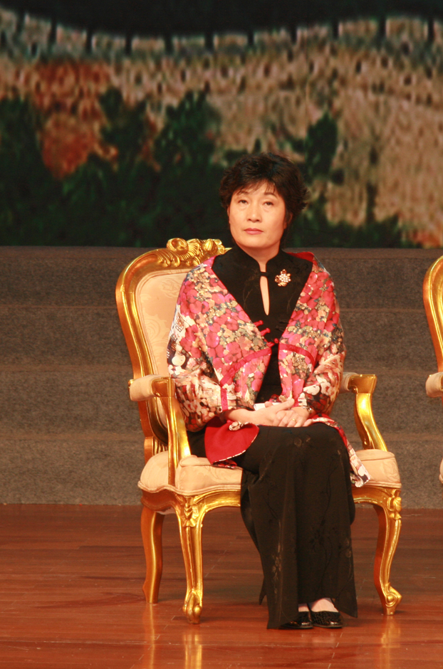 Chinese Ambassador Zhang Qiyue at the the opening of 'Experience China in Indonesia' cultural event in Jakarta, on July 5, 2011.[China.org.cn/Zhang Ming'ai] 