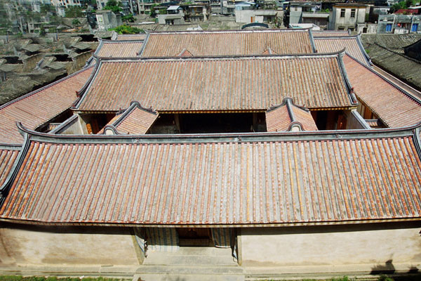 An ancient residence located along Gateway Street. 