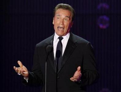 Former California governor Arnold Schwarzenegger speaks at the 16th Annual Critics' Choice Movie Awards in Hollywood, California January 14, 2011. [Reuters]