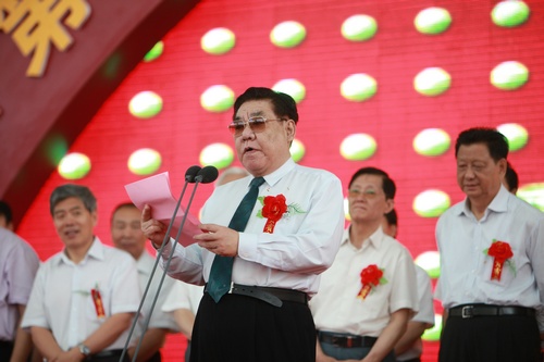 2011 Halal Food Festival opens in Yinchuan