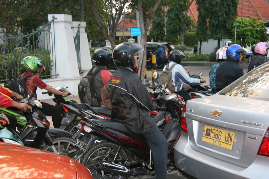 Motorbikes on Indonesian streets [Zhang Ming'ai/China.org.cn]