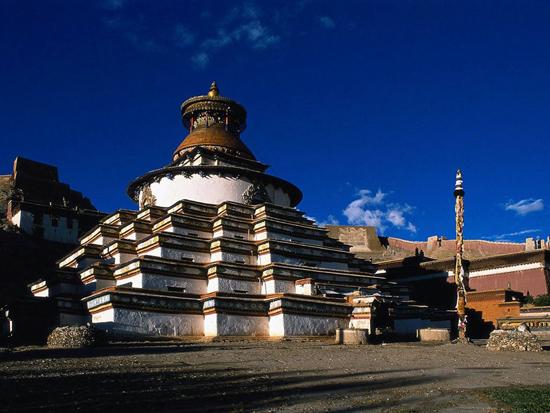 Built in 1418, Palcho Monastery has remained remarkably intact and is famous for housing 3 different sects of Buddhism.