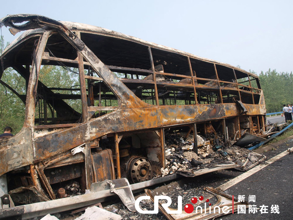 Forty-one people were killed and six were injured in a bus fire July 22, 2011 in Xinyang City, central China's Henan Province. The dead bodies were carbonized and could only be identified through DNA tests. The fire on the bus with 35 sleeper berths started at 4 a.m on a section of the Beijing-Zhuhai Highway in Xinyang. The injured were being treated in a local hospital. 