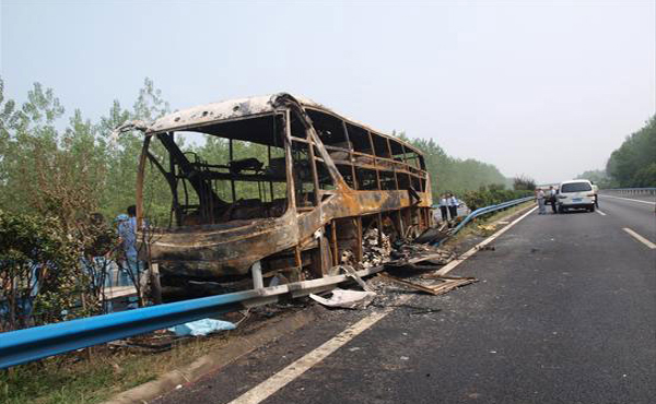 Forty-one people were killed and six were injured in a bus fire July 22, 2011 in Xinyang City, central China's Henan Province. The dead bodies were carbonized and could only be identified through DNA tests. The fire on the bus with 35 sleeper berths started at 4 a.m on a section of the Beijing-Zhuhai Highway in Xinyang. The injured were being treated in a local hospital. 