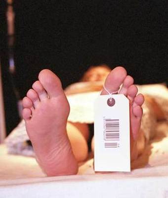 A 50-year-old South African man woke up inside a mortuary, scaring away attendants who thought he was a ghost.