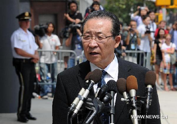 Kim Kye Gwan, Vice Foreign Minister of the Democratic People's Republic of Korea (DPRK), speaks to the media outside the US Mission to the United Nations in New York, July 29, 2011. [Shen Hong/Xinhua] 