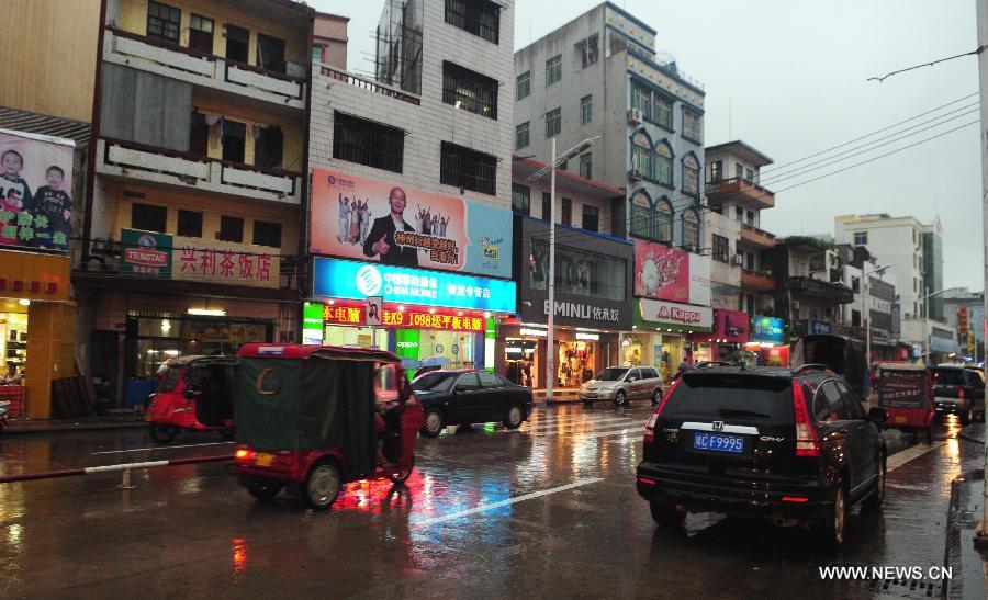 Tropical storm Nock-Ten lashes Hainan