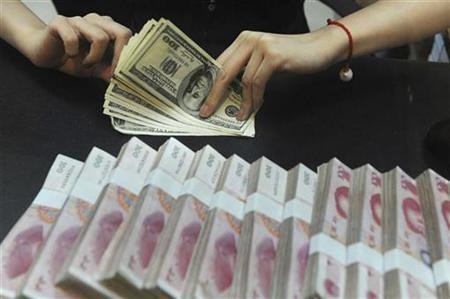 China witnessed hot-money inflows of $35.5 billion in 2010, accounting for 7.6 percent of the increase in the foreign-exchange reserves, according to SAFE.