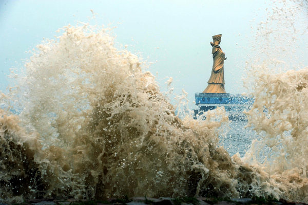 E China provinces brace for typhoon Muifa