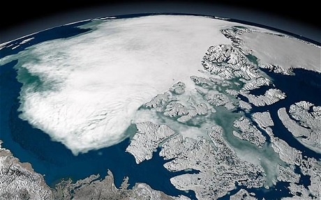 Arctic sea ice above North America in 2005.[ALAMY] 