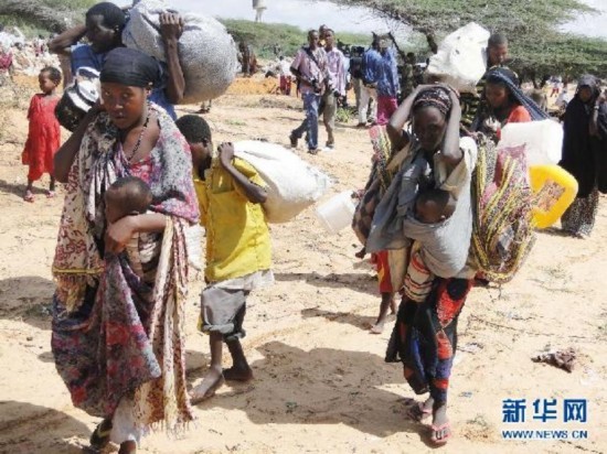 Somalis flee home in search of food, water, shelter
