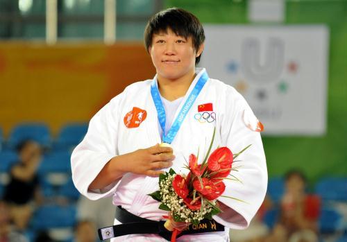 23-year-old judo athlete Qin Qian won China's first gold medal in the women's 78 kilogram judo match on Saturday.