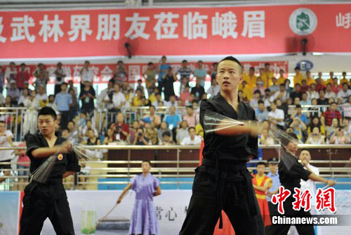 The Third Emei International Kungfu Festival was held in Emeishan City in China's southwestern Sichuan Province, August 12, 2011. A hundred and eight teams from countries including China, Singapore, Iran and Sweden competed in the festival.[Chinanews] 
