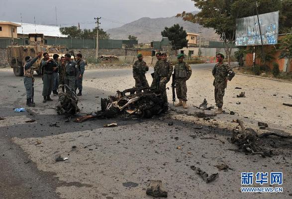 The death toll of suicide attacks on the provincial governor's office in Parwan provincial capital, 55 km north of Afghan capital Kabul, on Sunday soared to 25 including six attackers, a statement released by the Interior Ministry said. 