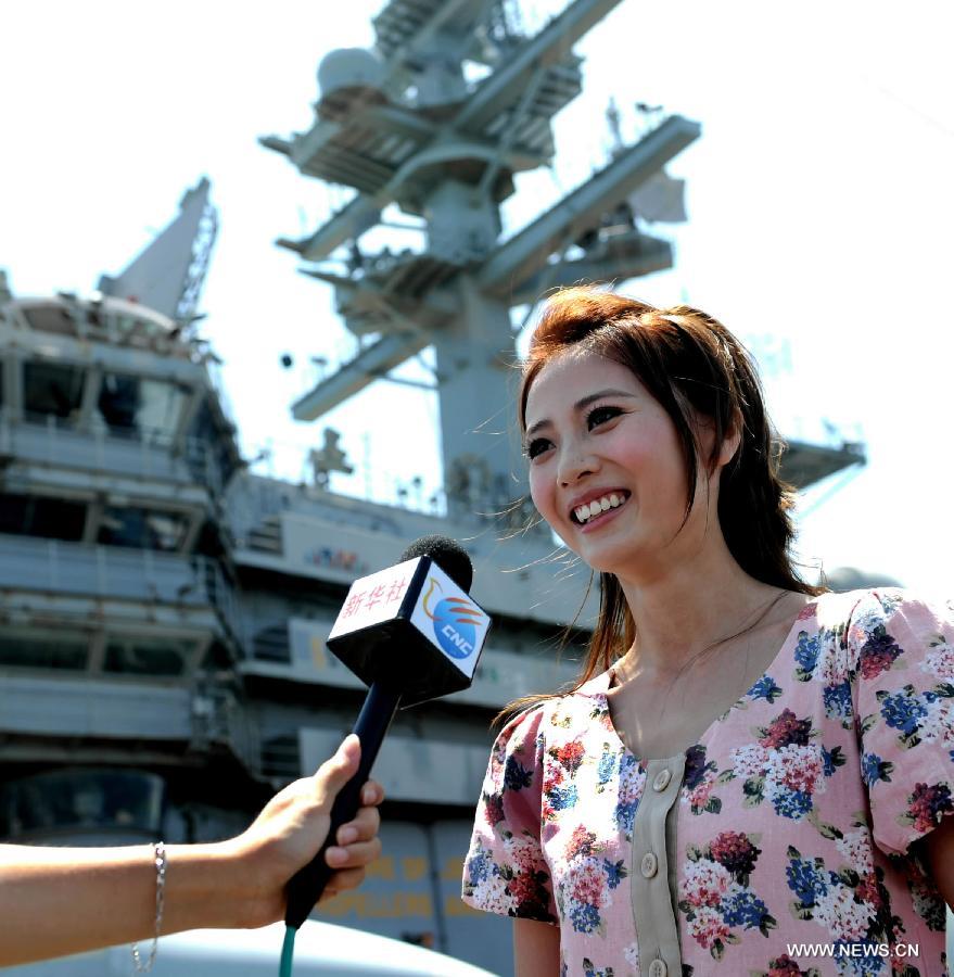 CHINA-HONG KONG-MISS HONG KONG-USS AIRCRAFT CARRIER-VISIT (CN)