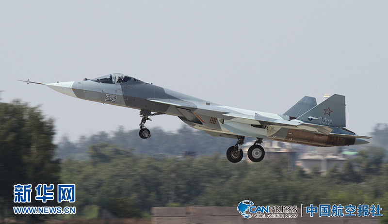 The new twin-engine T-50 fighter flies Sunday near Moscow. MAKS 2011, an international air show, will be held in the small science town of Zhukovskiy, 25 miles southeast of Moscow from Aug. 16-21, 2011.[Xinhuanet]