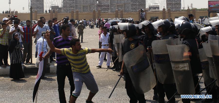 EGYPT-CAIRO-MUBARAK TRIAL-CLASH