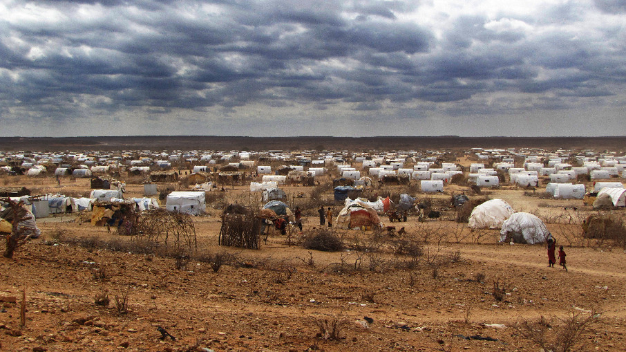 Bokolmayo camp. This is one of the longest running camps, set up in 2009. With a capacity for 20,000 people it is currently sheltering double. Two further camps are planned to deal with the current overcrowding. [Sisay Zerihun/MSF]