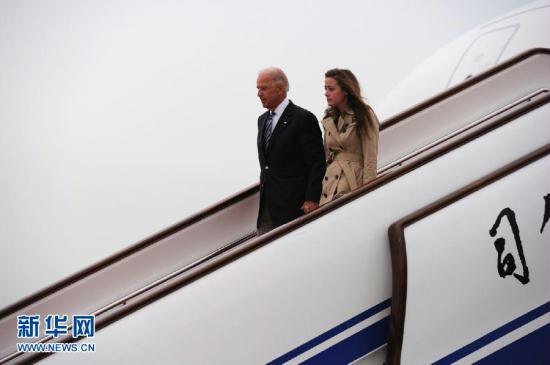 US Vice president Joe Biden has arrived at Beijing International Airport. It is his first visit to China as vice president.