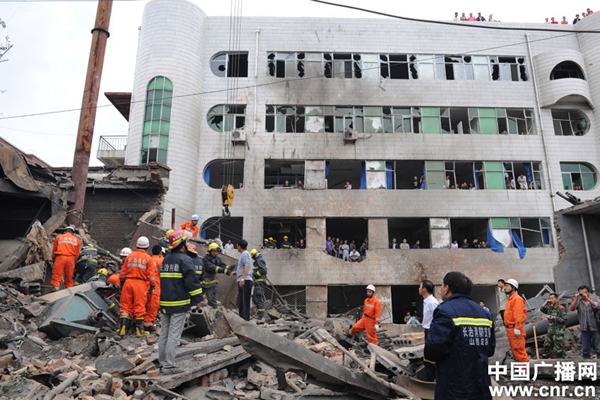 Three people were killed and 17 others injured, two severely, after a blast ripped through a boiler room in a hospital in northern Chinese city of Changzhi on August 19, 2011.