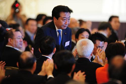 Finance minister Yoshihiko Noda is almost certain to become Japan's next prime minister after beating economy, trade and industry minister Banri Kaieda in a run-off to win the ruling Democratic Party of Japan (DPJ) presidential election Monday. 