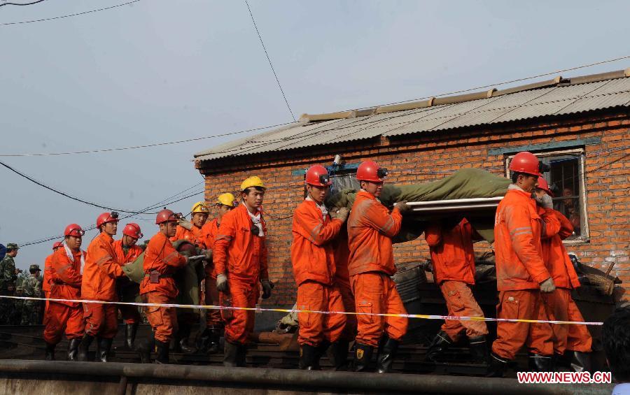 CHINA-HEILONGJIANG-QITAIHE-TRAPPED MINERS-RESCUE (CN)