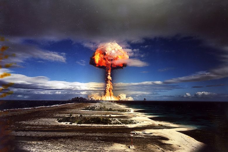 Nuclear explosion [forum.xinhuanet.com] 